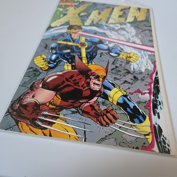 Marvel Comics X-Men Comic Book - Picture 3 of 6